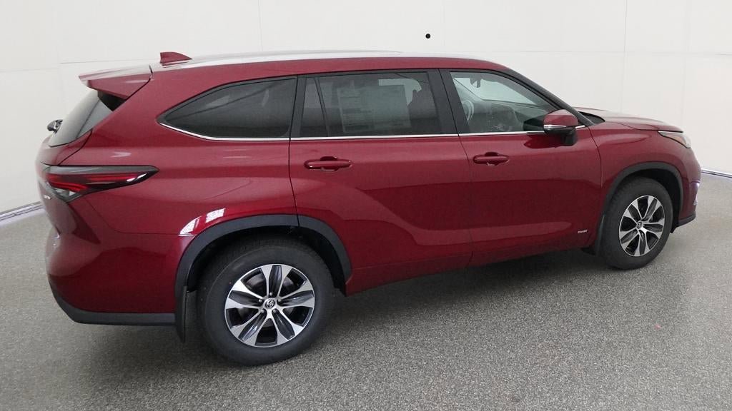 New 2026 Toyota Highlander XLE AWD/4WD image 10