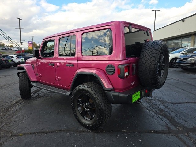 Used 2022 Jeep Wrangler Unlimited Sahara image 4