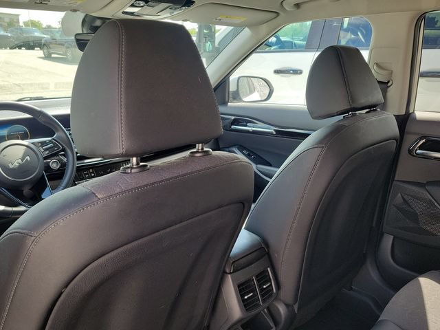 Used 2024 Kia Seltos S AWD/4WD image 9