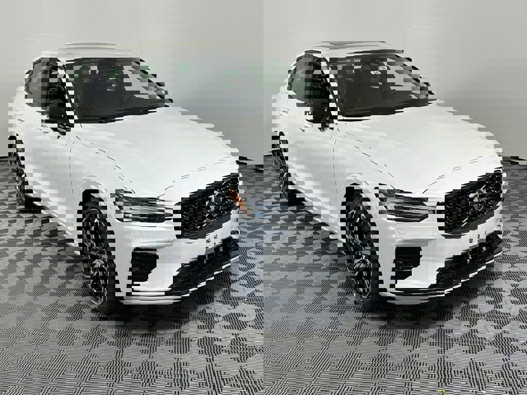 New 2024 Volvo S60 B5 Core w/ Climate Package image 2