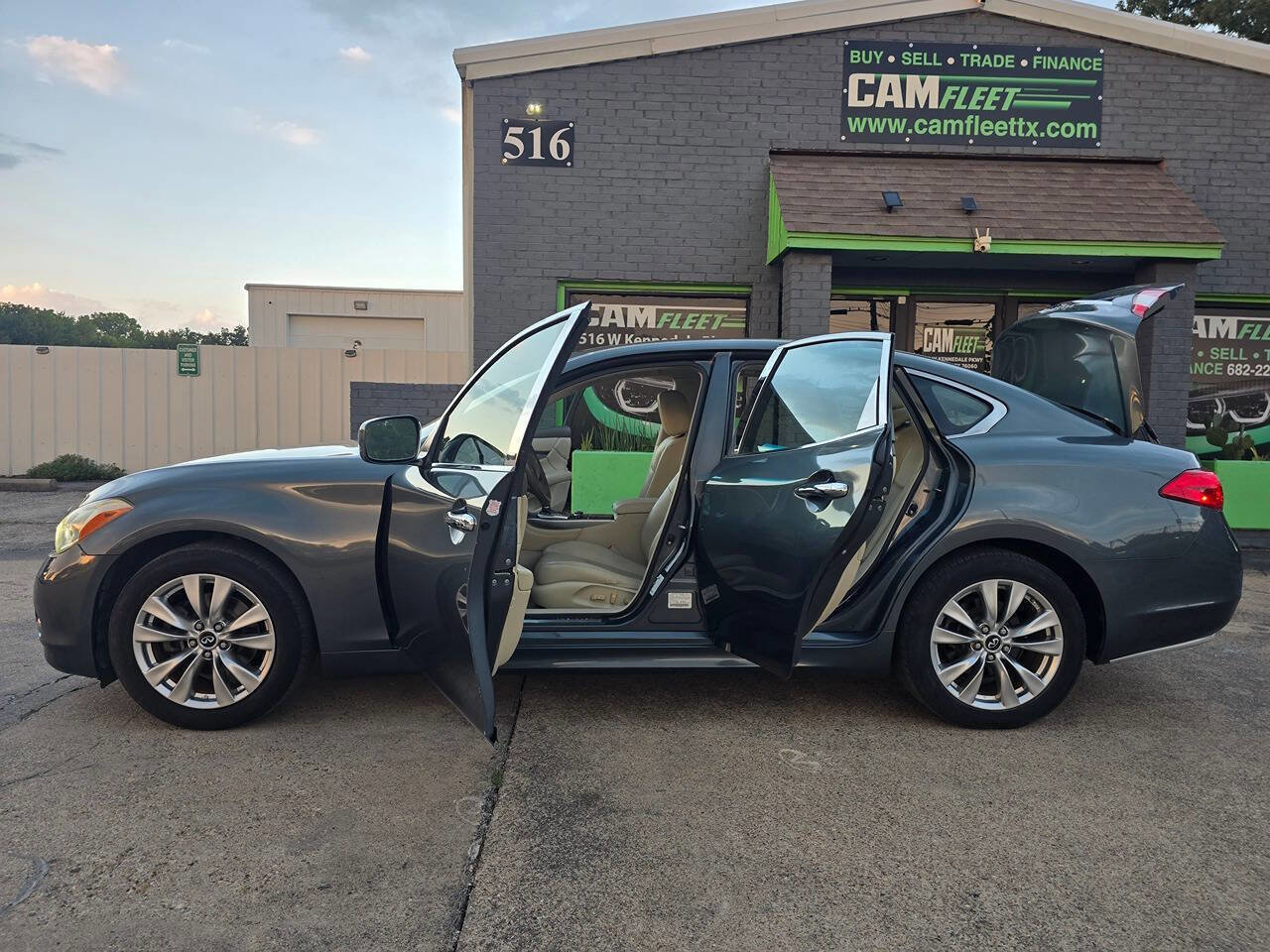 Used 2012 INFINITI M37 w/ Premium Pkg image 41