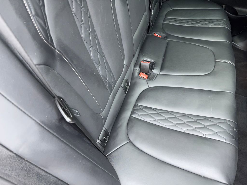 Used 2022 BMW X5 M50i AWD/4WD image 53