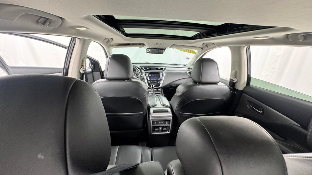Used 2021 Nissan Murano SL w/ SL Moonroof Package AWD/4WD image 18