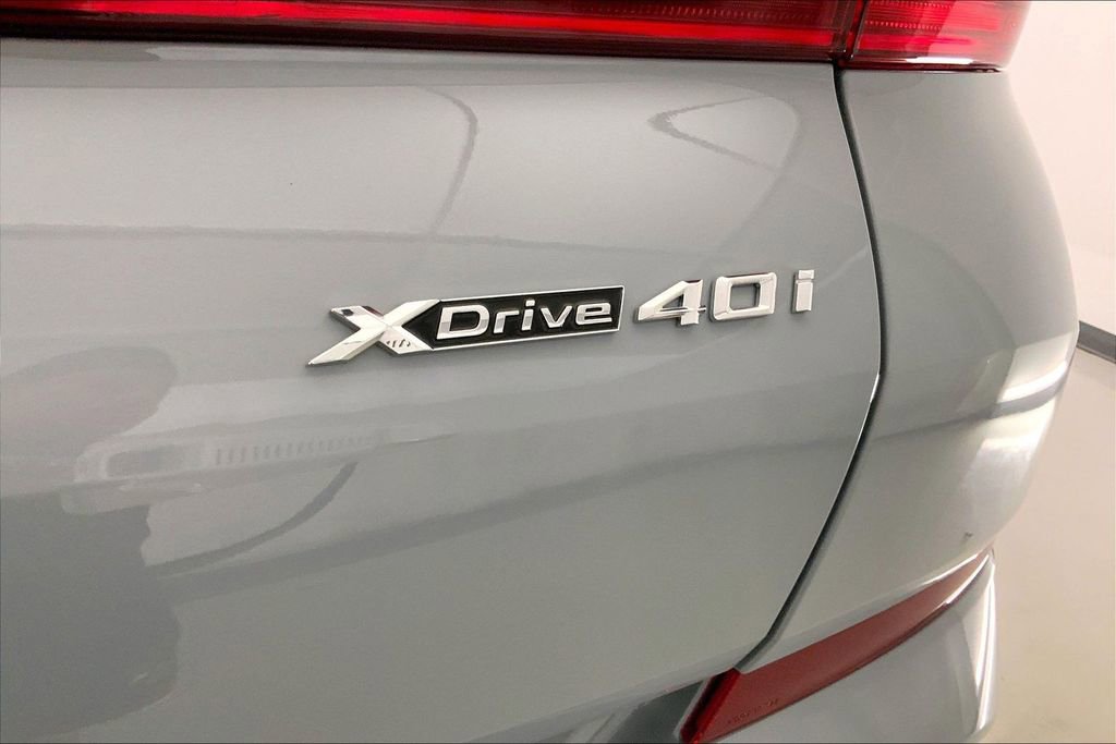 Certified 2026 BMW X6 xDrive40i w/ Climate Comfort Package image 30