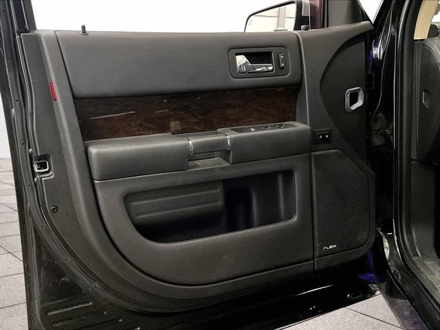 Used 2015 Ford Flex Limited w/ Equipment Group 303A AWD/4WD image 22
