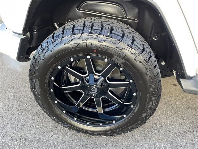 Used 2024 Jeep Wrangler High Altitude image 36