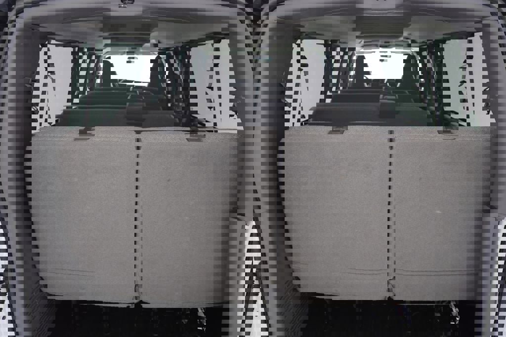 Used 2023 Chevrolet Express 3500 LS image 10