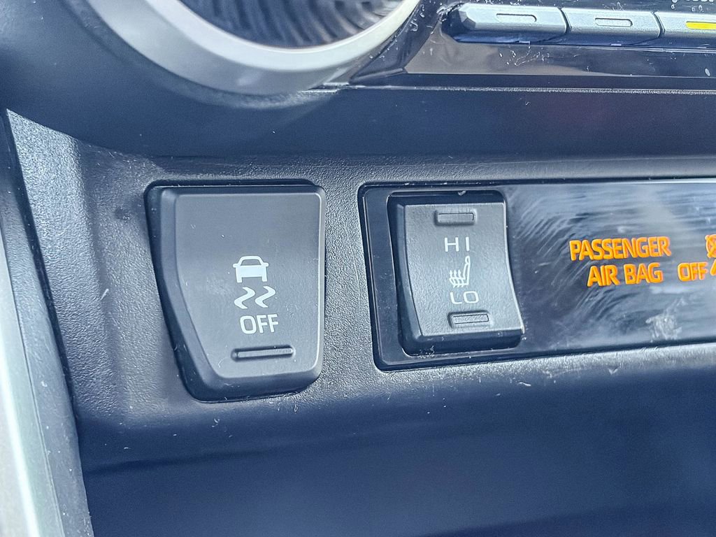 Used 2019 Toyota RAV4 Limited w/ All Weather Liner Package image 30