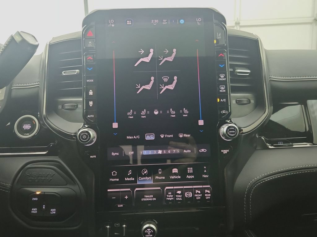 New 2026 RAM 2500 Limited AWD/4WD image 28