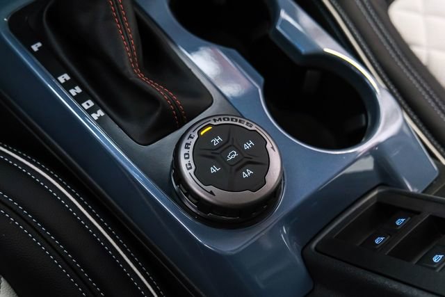 Used 2025 Ford Bronco Heritage Edition image 39