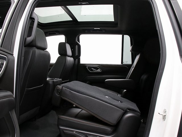 Certified 2021 Chevrolet Suburban High Country image 13