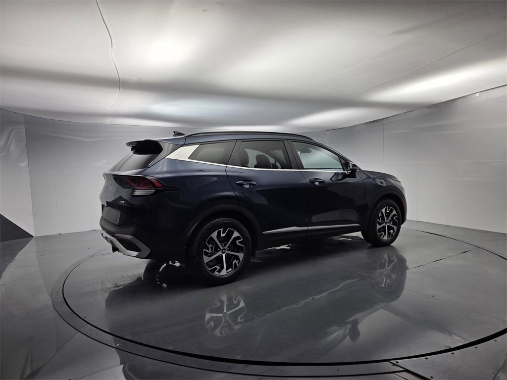 Used 2023 Kia Sportage EX w/ EX Premium Package image 12