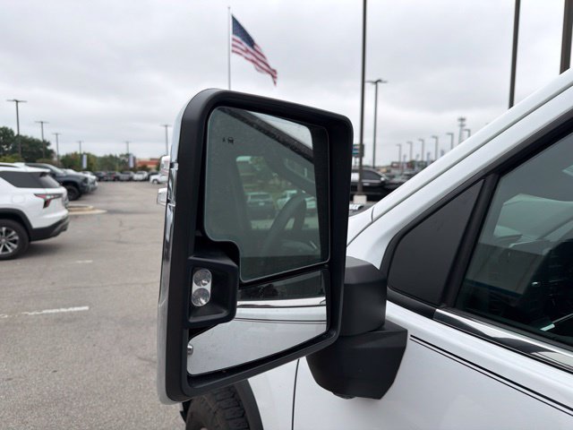 Used 2024 Chevrolet Silverado 2500 High Country AWD/4WD image 16