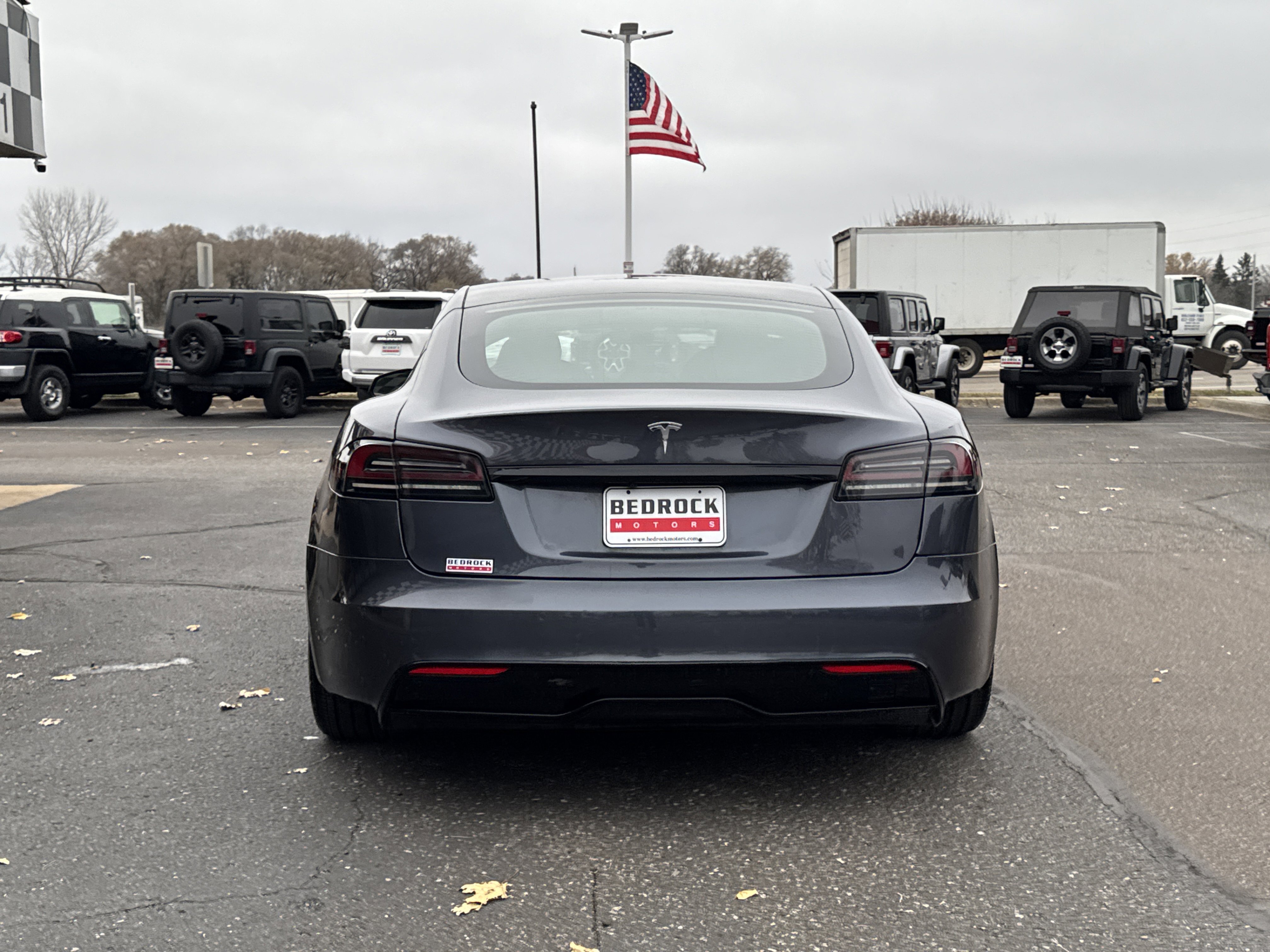 Used 2022 Tesla Model S image 6
