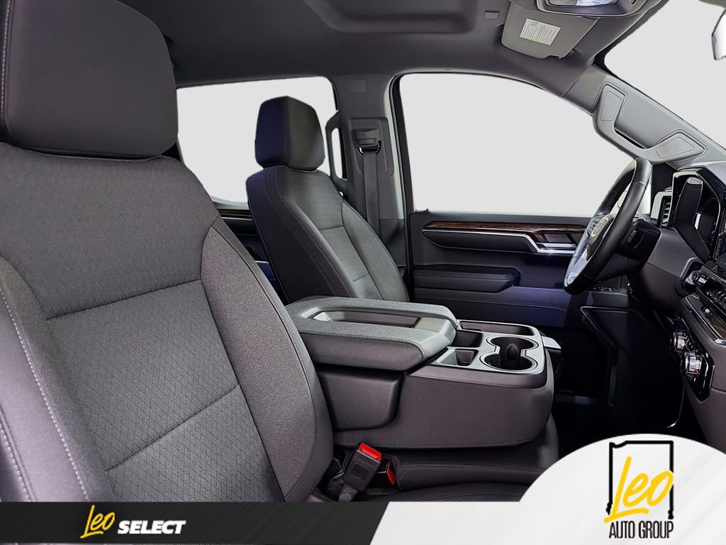 Used 2024 GMC Sierra 1500 Elevation image 28