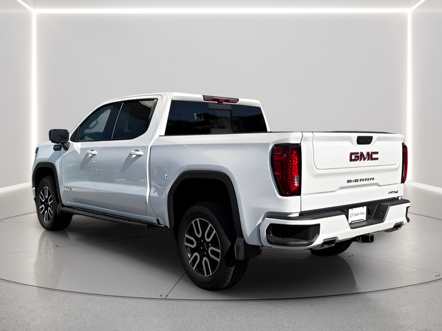Used 2024 GMC Sierra 1500 AT4 w/ Technology Package AWD/4WD image 3
