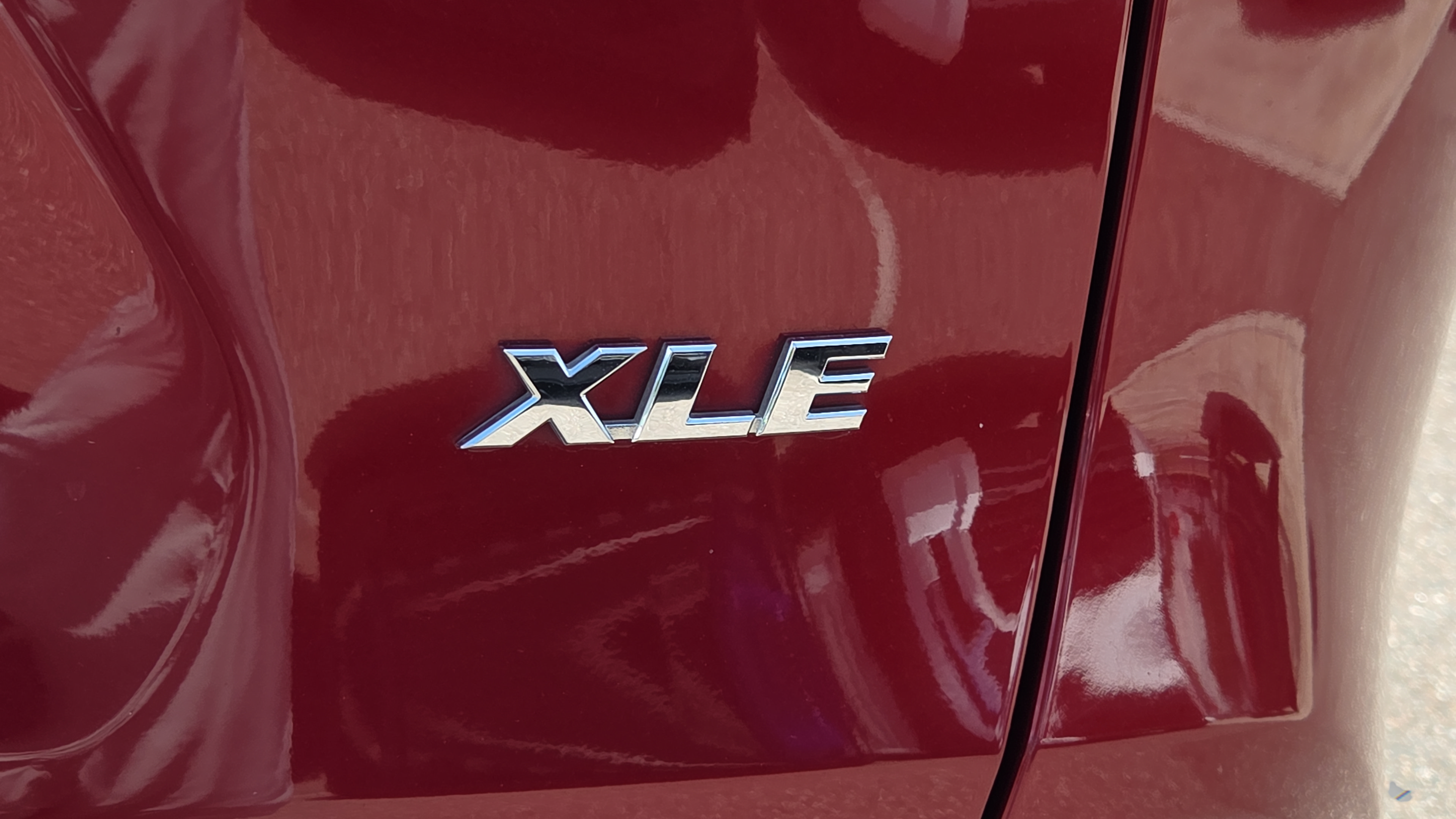 Used 2023 Toyota RAV4 XLE w/ Convenience Package FWD image 30