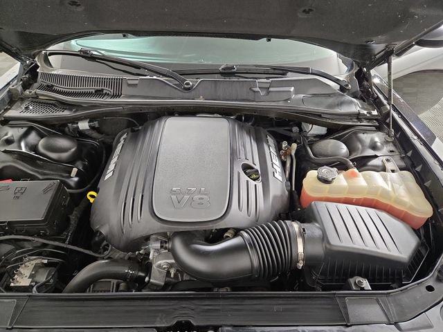 Used 2022 Dodge Challenger R/T RWD image 31