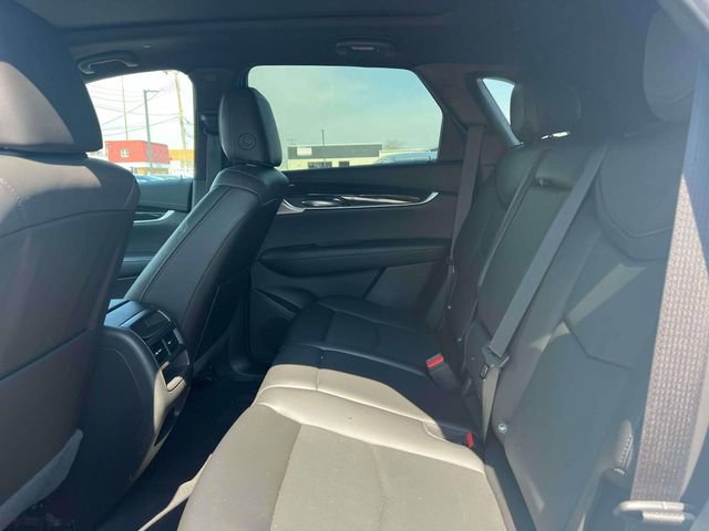 Used 2022 Cadillac XT5 Premium Luxury w/ Technology Package image 12