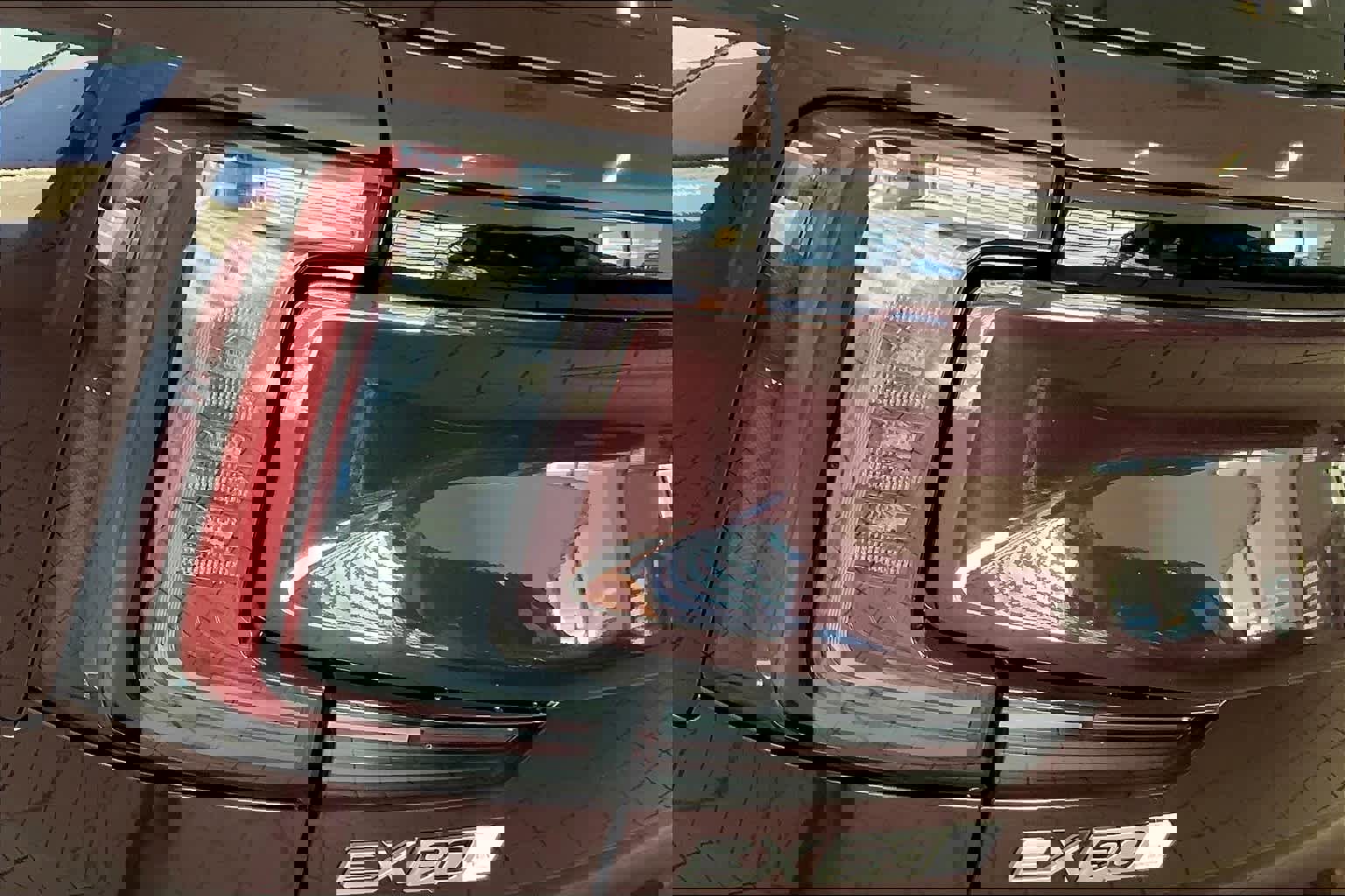 New 2025 Volvo EX90 Ultra image 5