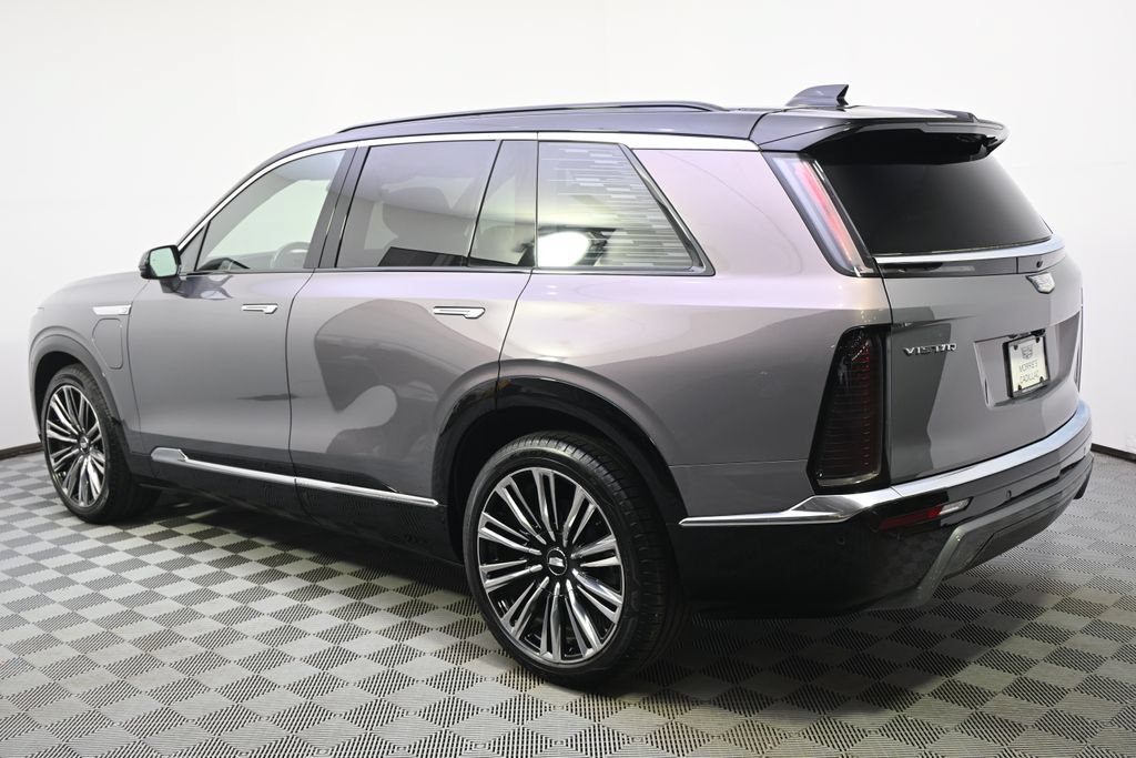 New 2026 Cadillac Vistiq Premium Luxury w/ LPO, Floor Liner Package AWD/4WD image 3