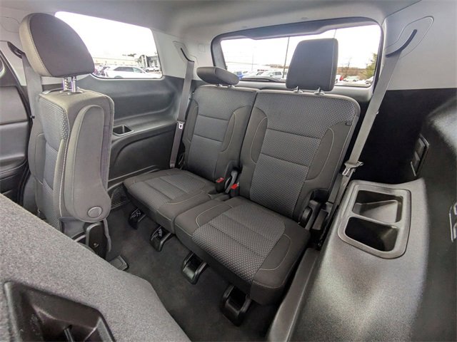 Used 2023 GMC Acadia SLE w/ Driver Convenience Package image 29