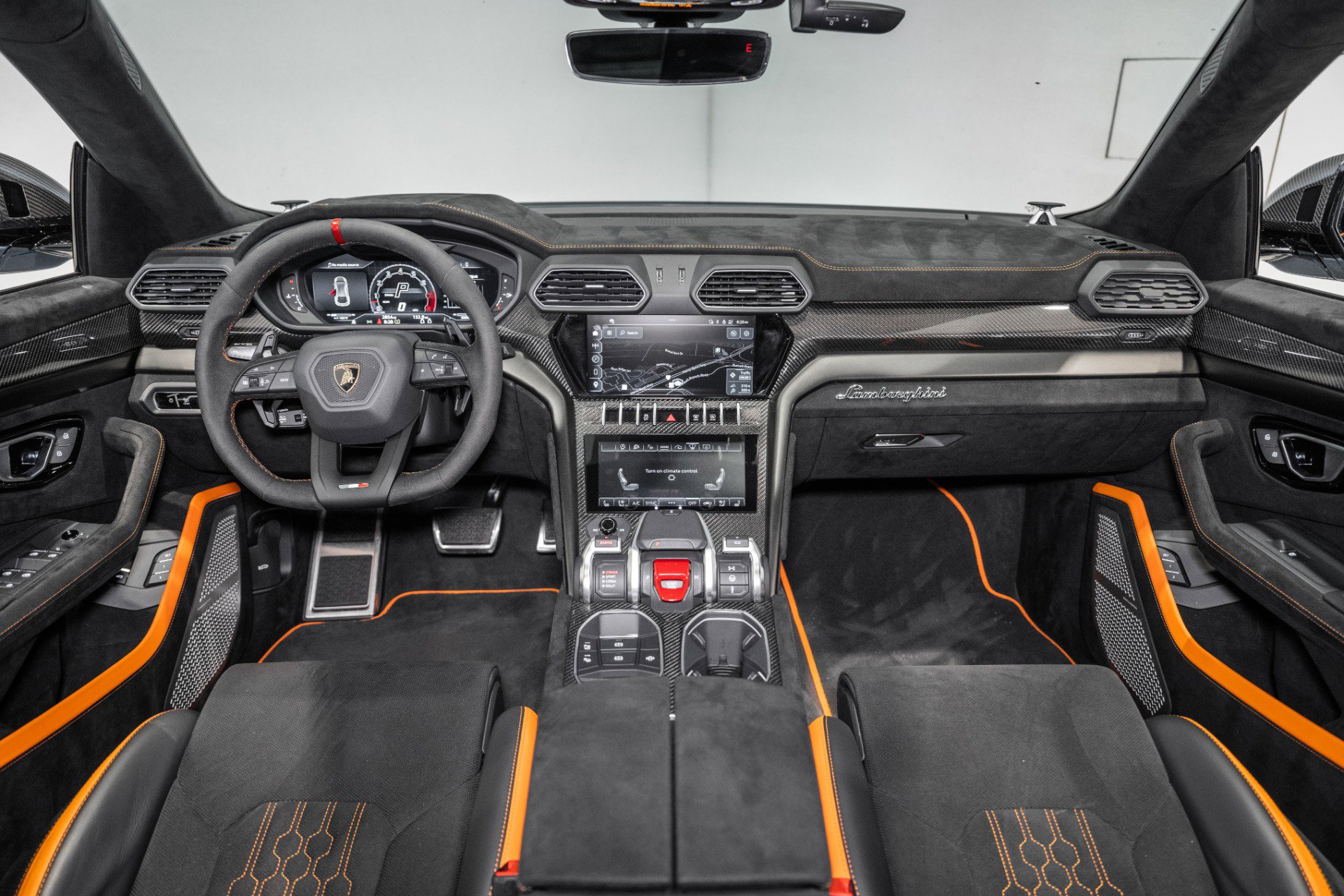 Used 2024 Lamborghini Urus Performante image 30