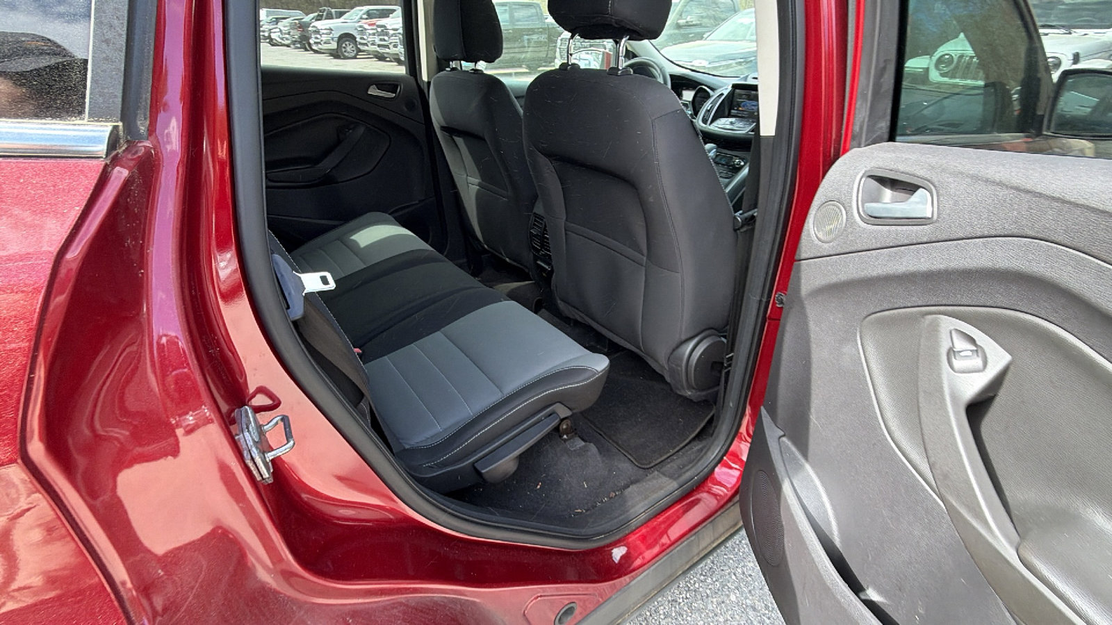 Used 2013 Ford Escape SE image 21