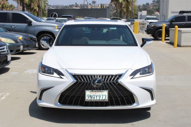 Certified 2024 Lexus ES 300h w/ Premium Package FWD image 2