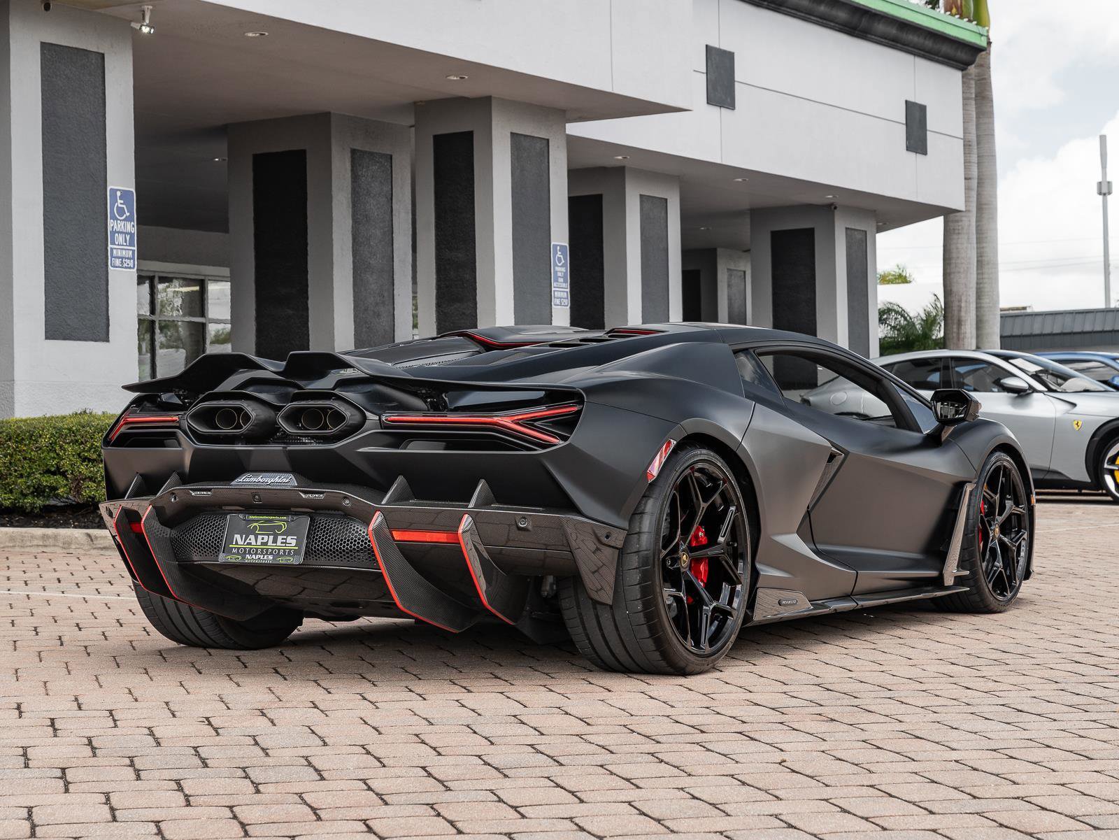 Used 2024 Lamborghini Revuelto image 49