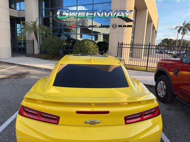 Used 2018 Chevrolet Camaro SS image 5