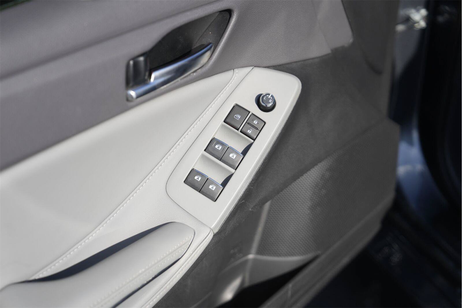 Used 2019 Toyota Avalon XLE w/ Moonroof Package FWD image 30