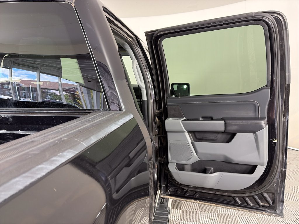 Used 2025 Ford F150 XLT w/ Equipment Group 301A Standard AWD/4WD image 27
