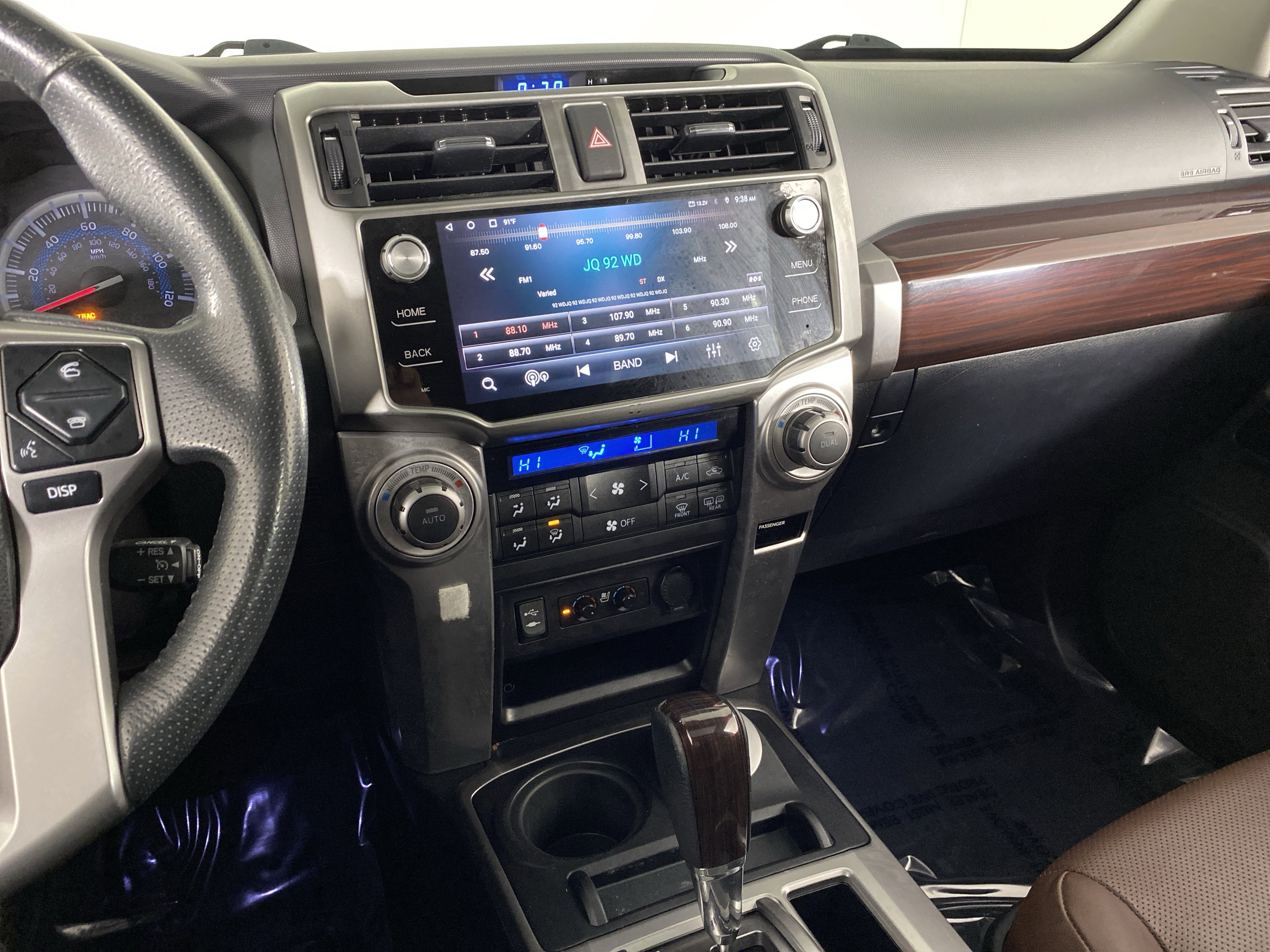 Used 2015 Toyota 4Runner SR5 image 38
