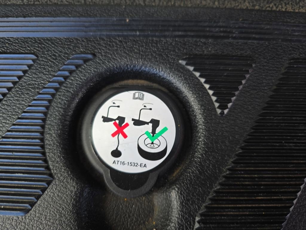 Used 2019 Ford Transit 350 XL image 22