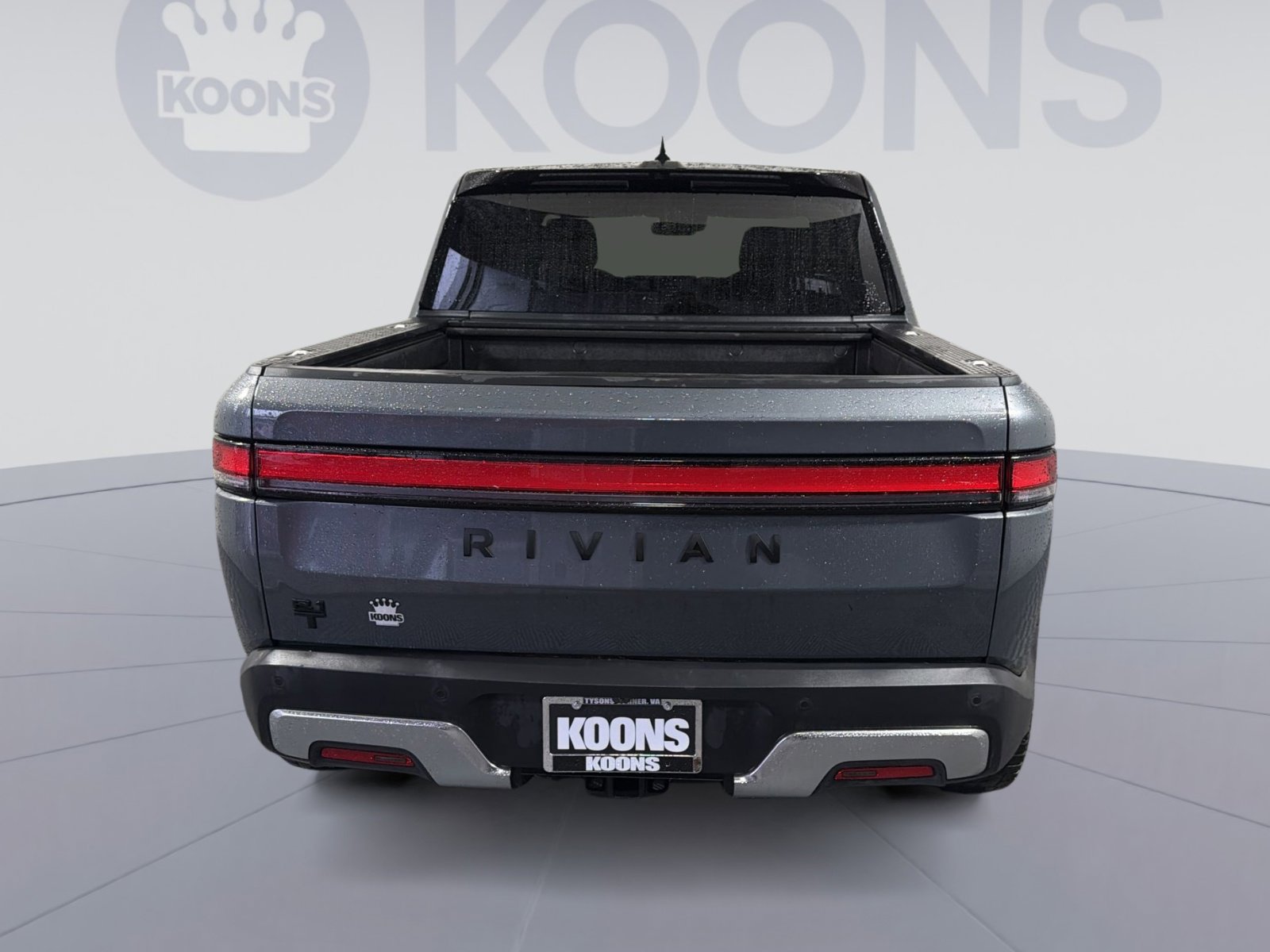 Used 2022 Rivian R1T Adventure image 5