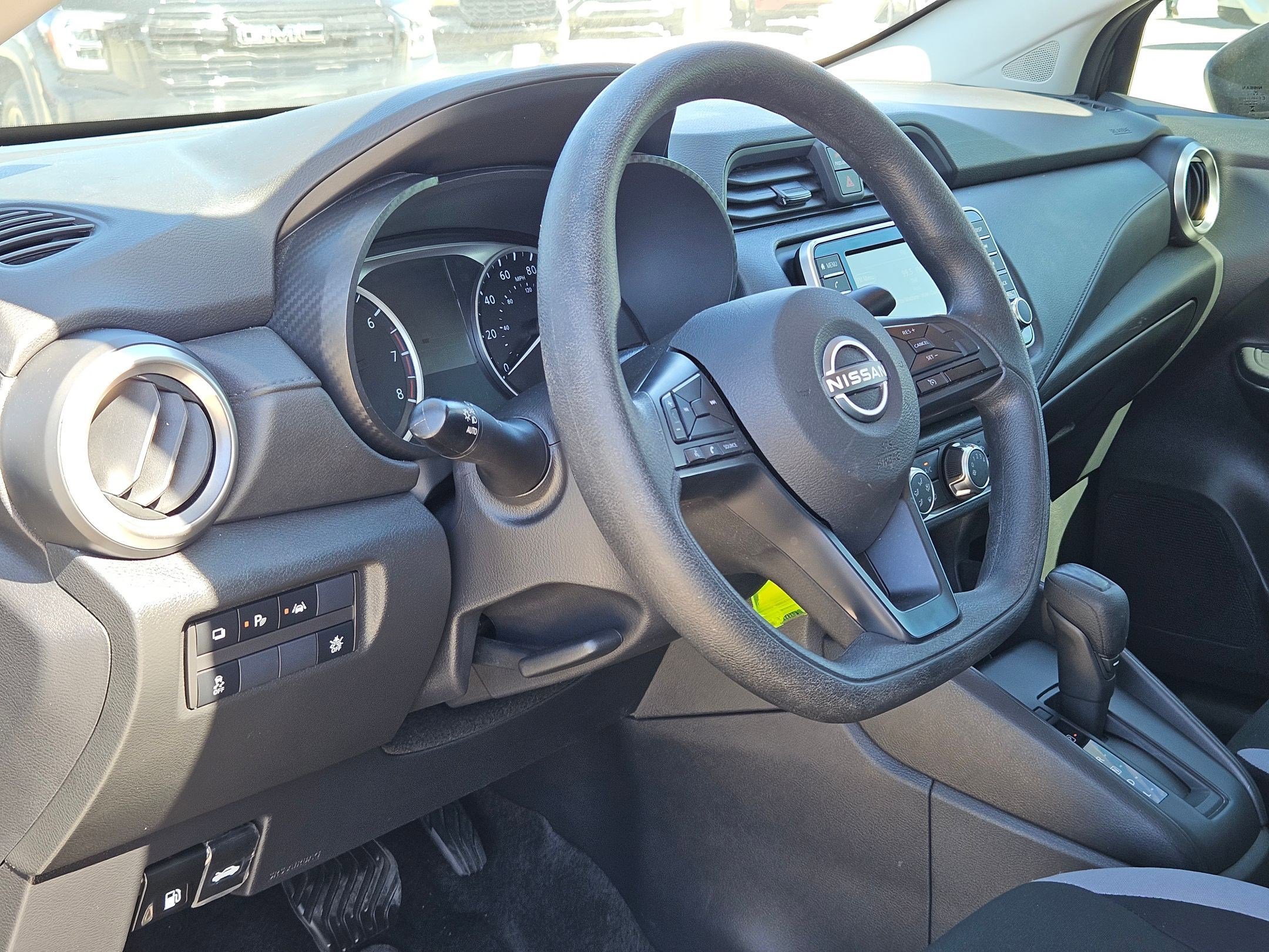 Used 2025 Nissan Versa S w/ S Plus Package image 10