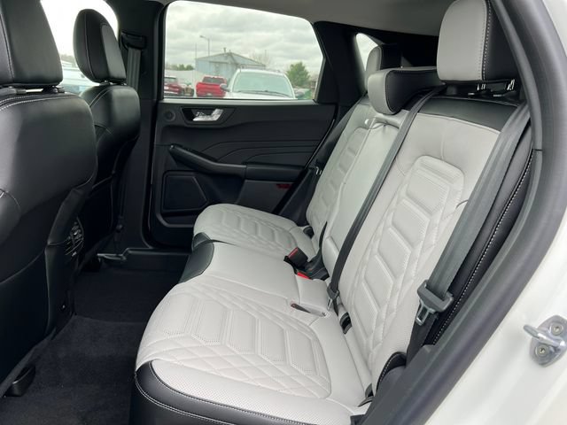 New 2024 Ford Escape SE w/ PHEV Premium Package FWD image 5