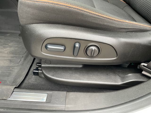 Used 2022 GMC Acadia AT4 AWD/4WD image 43