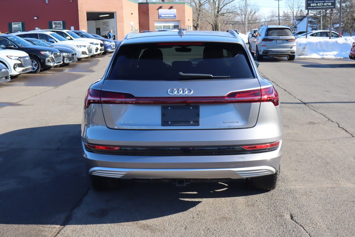 Used 2021 Audi e-tron Premium Plus w/ Premium Plus Package AWD/4WD image 6
