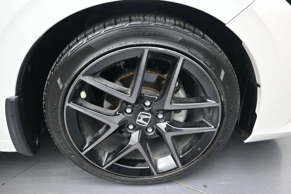 Used 2024 Honda Civic Sport Touring image 9