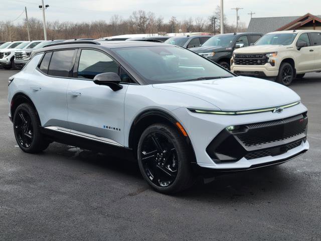 New 2026 Chevrolet Equinox EV RS w/ Convenience Package II image 2