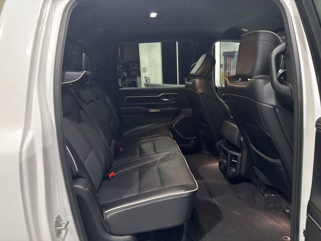 Used 2025 RAM 1500 Laramie AWD/4WD image 29