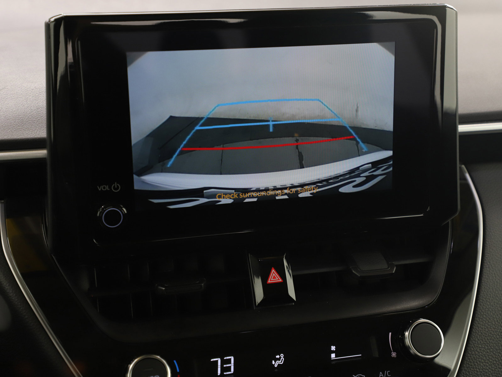 Used 2025 Toyota Corolla LE FWD image 24