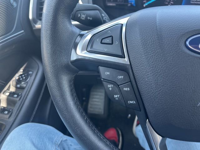 Used 2024 Ford Edge Titanium image 32