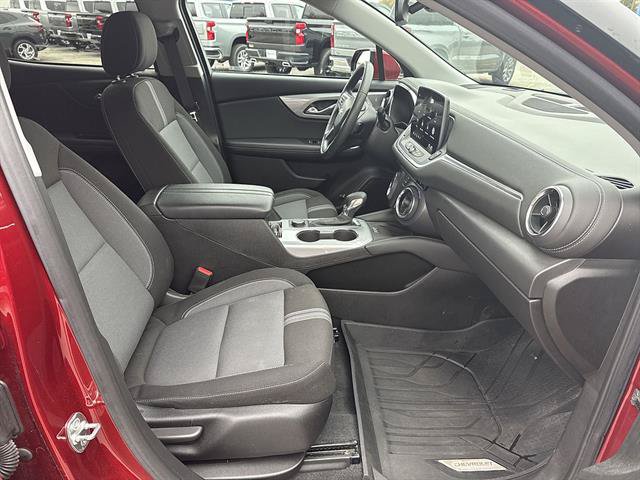 Used 2024 Chevrolet Blazer LT w/ Convenience Package FWD image 46