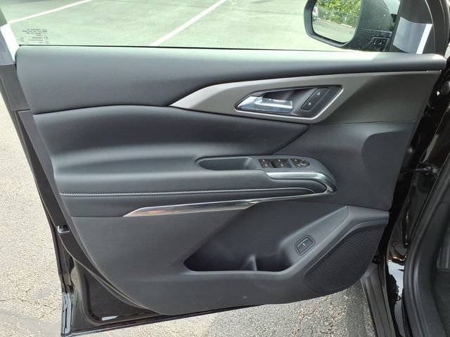 New 2027 Chevrolet Traverse LT FWD image 12