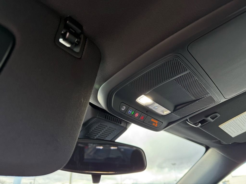 New 2026 Chevrolet Equinox LT image 16