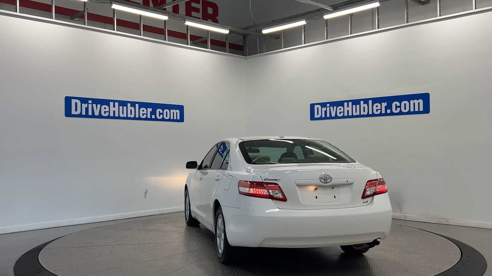 Used 2011 Toyota Camry LE w/ LE Extra-Value Pkg FWD image 9