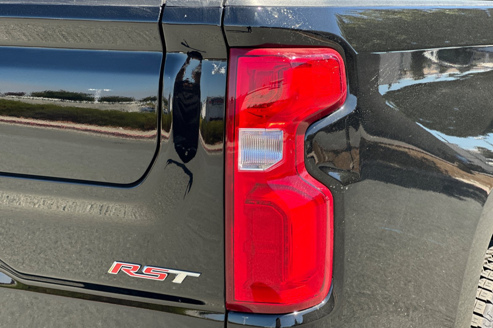 New 2026 Chevrolet Silverado 1500 RST w/ Z71 Off-Road Package AWD/4WD image 29